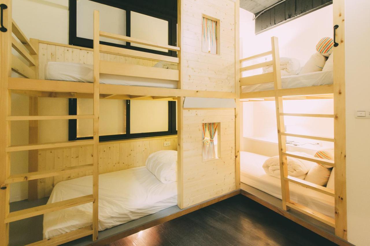 阿信輕旅 Apartment Tainan Exterior photo